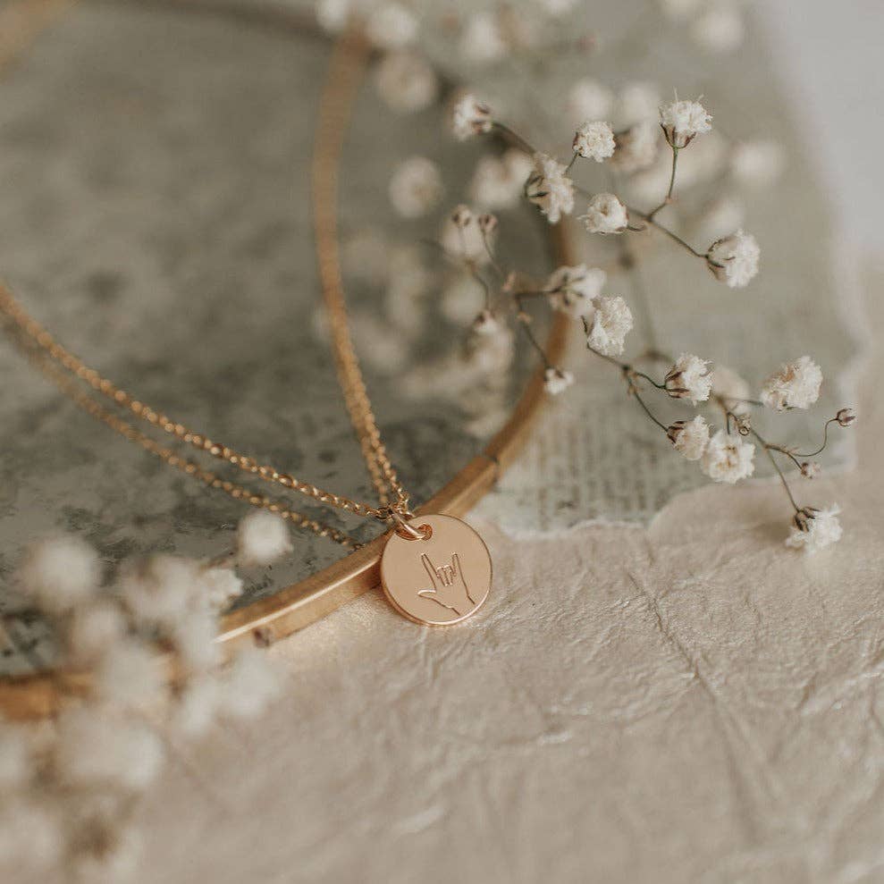 I Love You Necklace: Gold / 17.5"