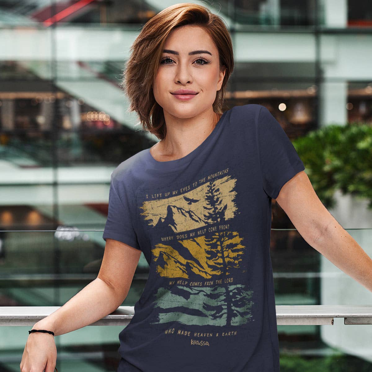 Men's T-Shirt Lift My Eyes Up: Navy (Small-3X)