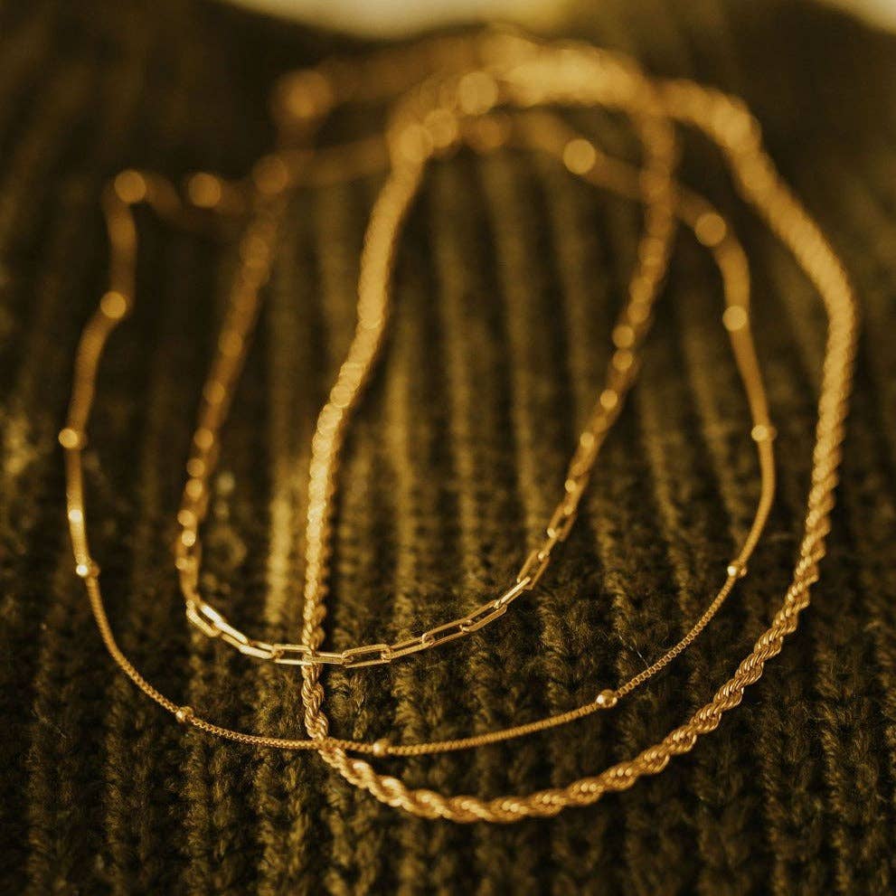 Madeline Gold Filled Paperclip Necklace: 18"