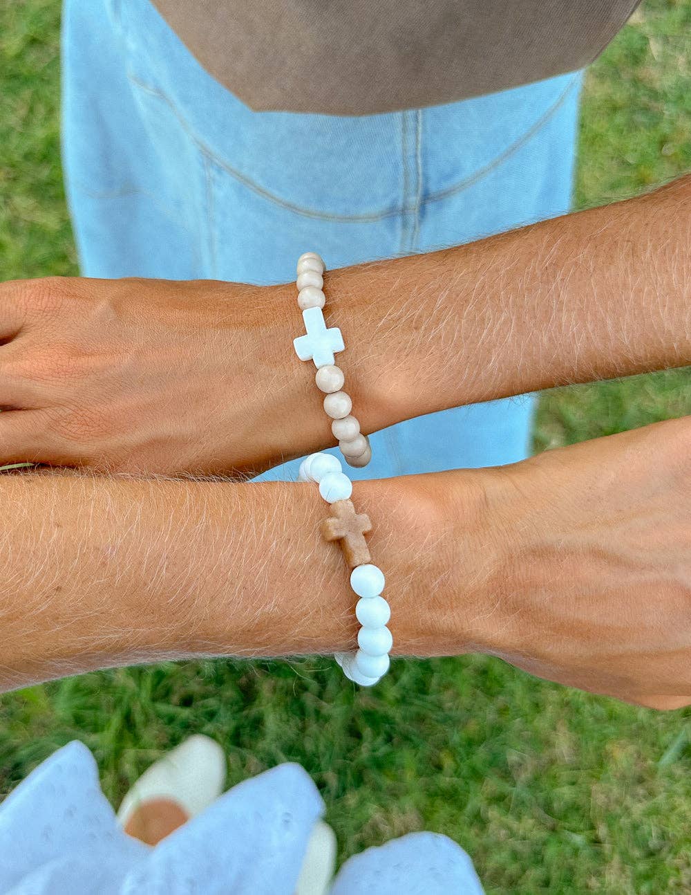 Zion Bracelets: Large / White & Beige