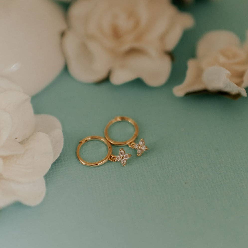 Margot Hoops: Gold