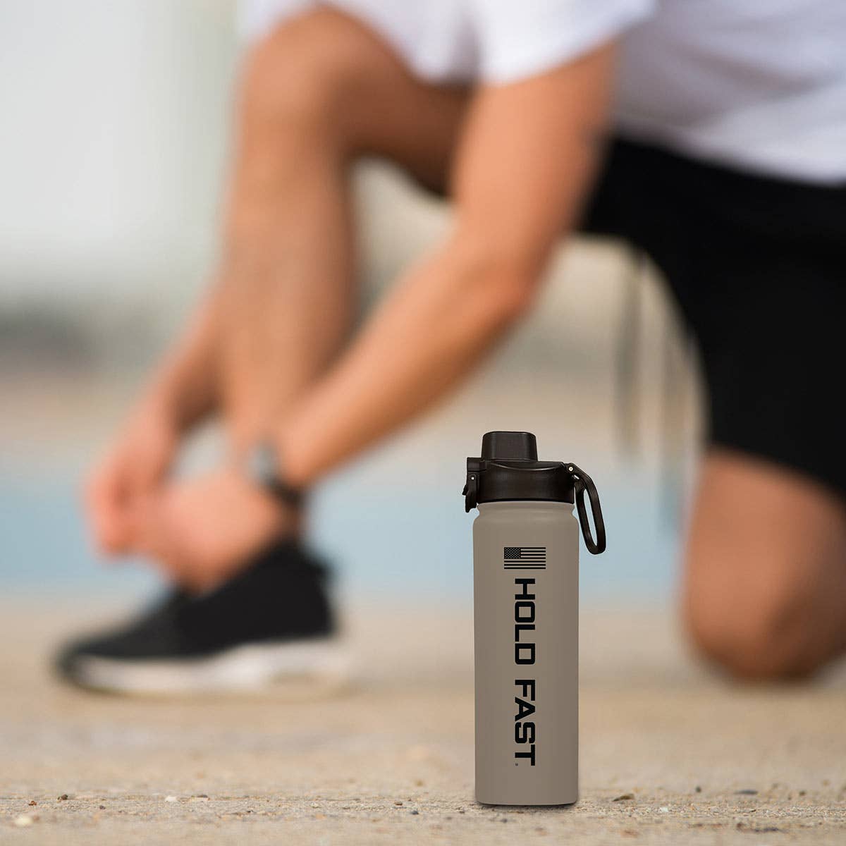 HOLD FAST 24 oz Stainless Steel Bottle Hold Fast: Tan / 24 oz
