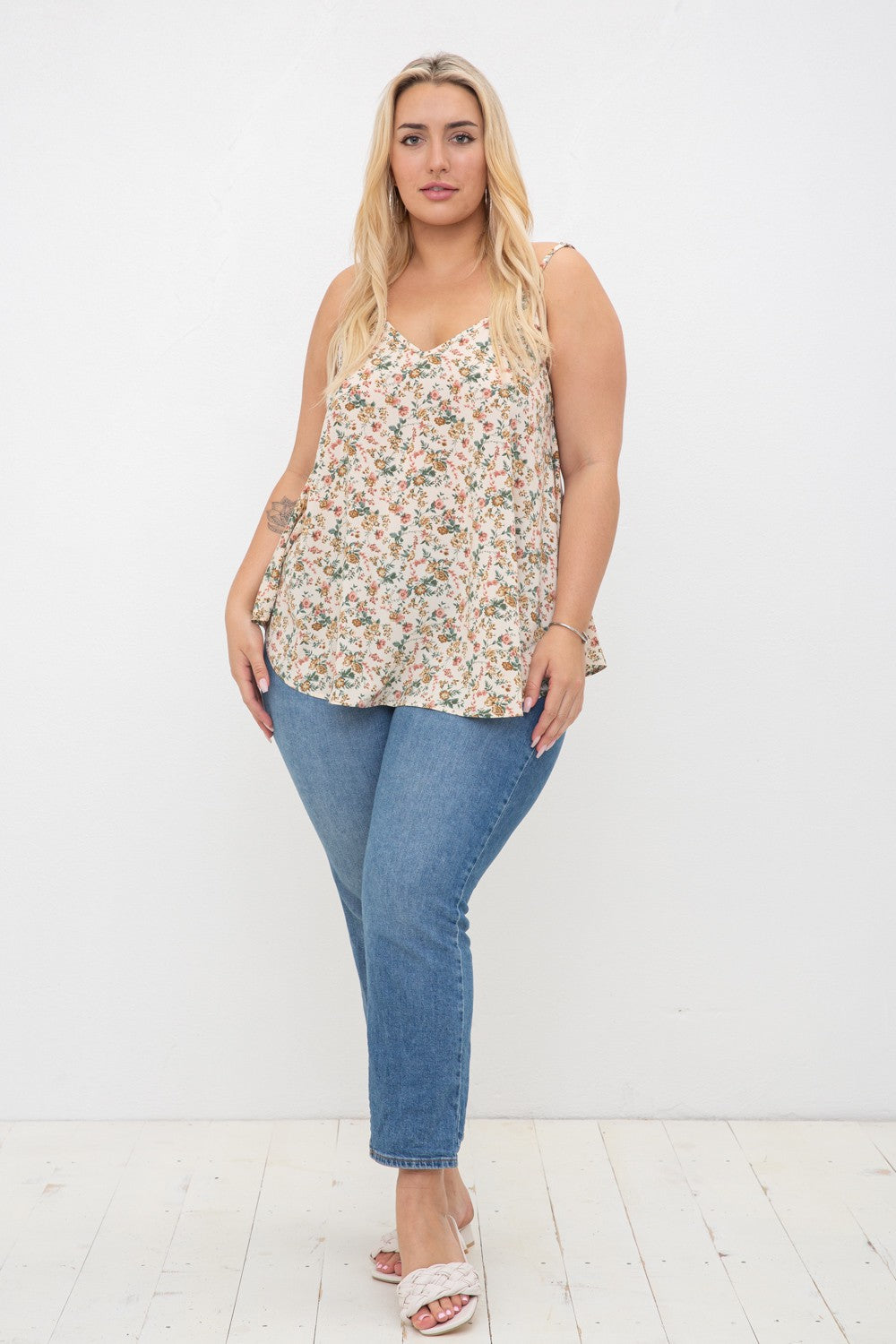 The Poppy Floral Tank (Small-3X)